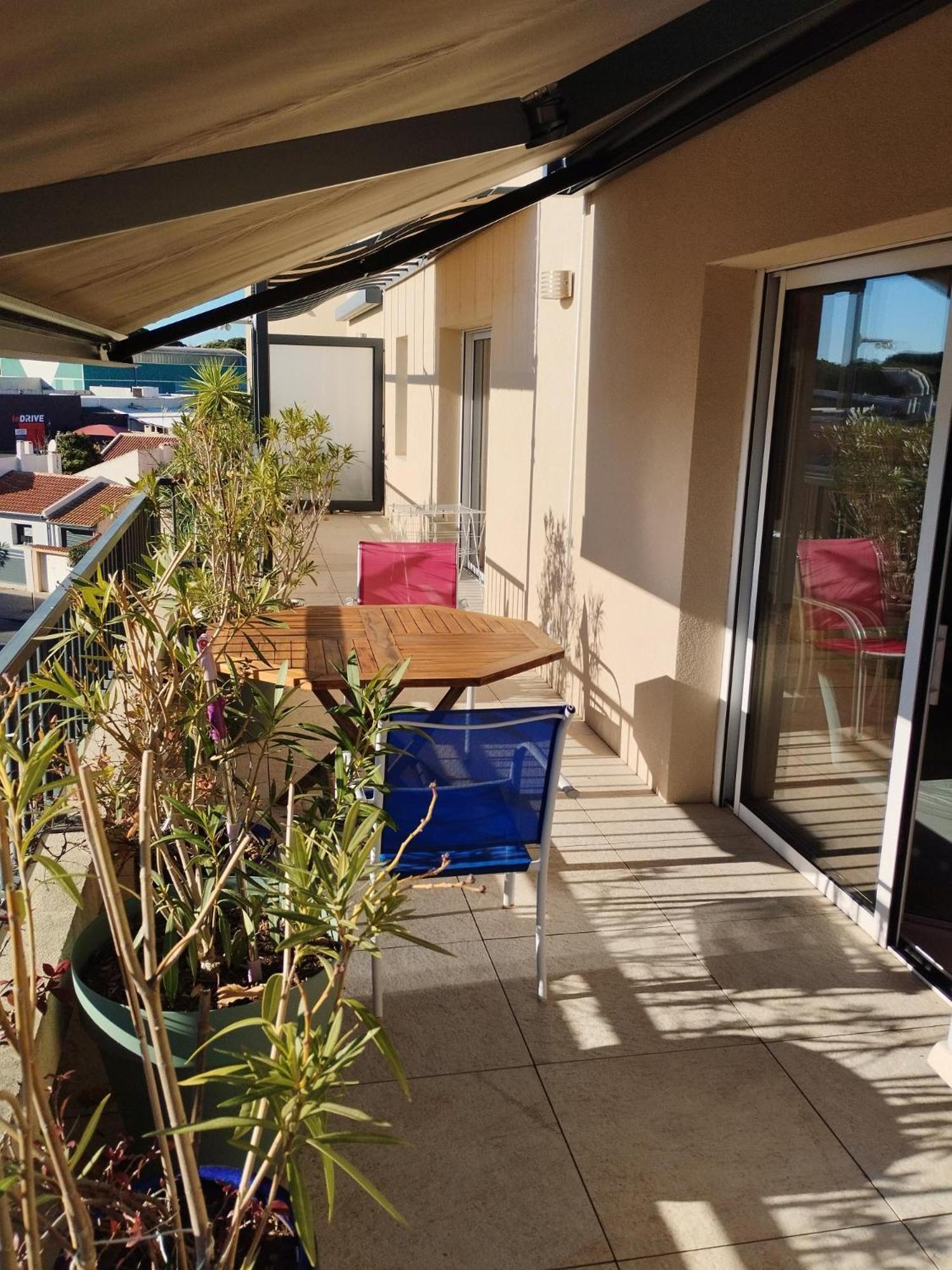 Appartement A Proximite Du Centre Et De La Plage A Meze Exterior photo